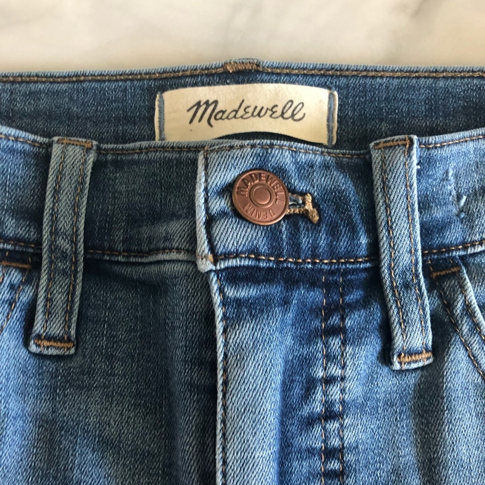 Madewell 9” Crop Skinny Jeans in Stinson Wash Size 26 - Picture 4 of 5